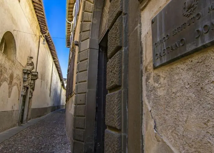 Ophelia Leon Charme&relax *