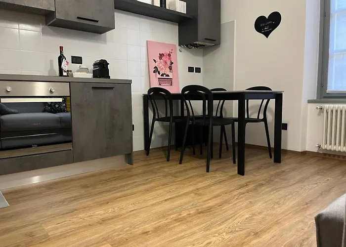 Ophelia Leon Charme&relax * Bergamo